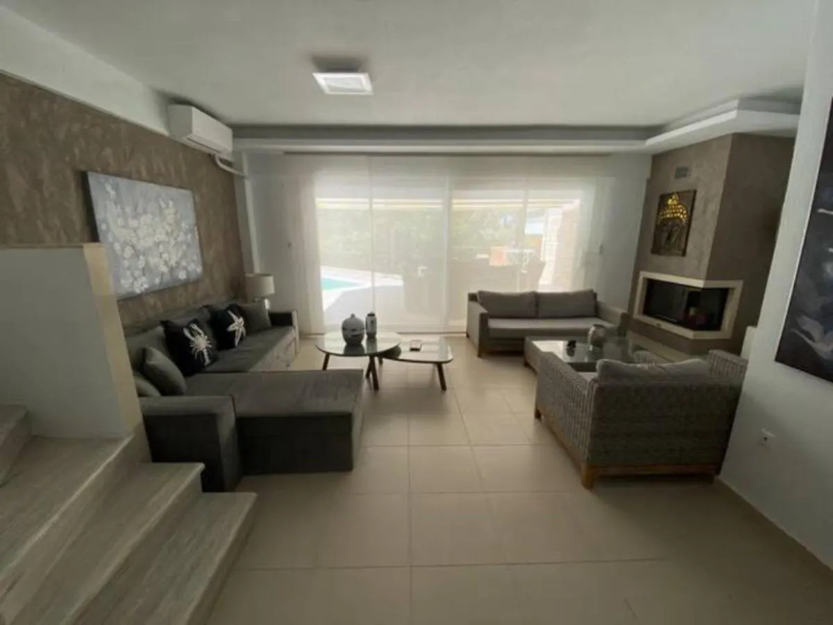 Elani Villa With Private Pool