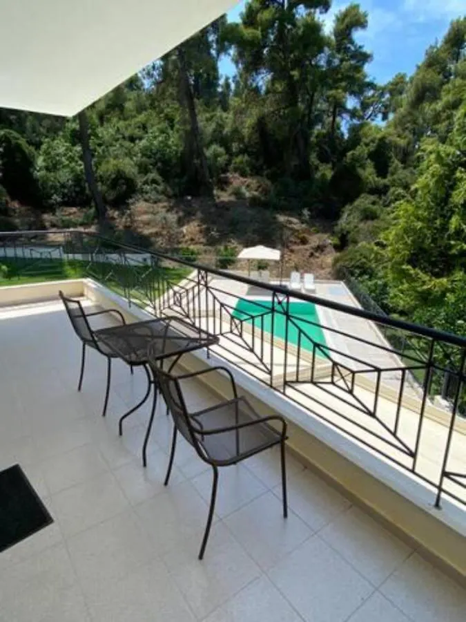 Elani Villa With Private Pool
